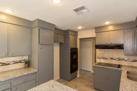 2253 Wilson Ave, Redding, CA 96002 photo 3