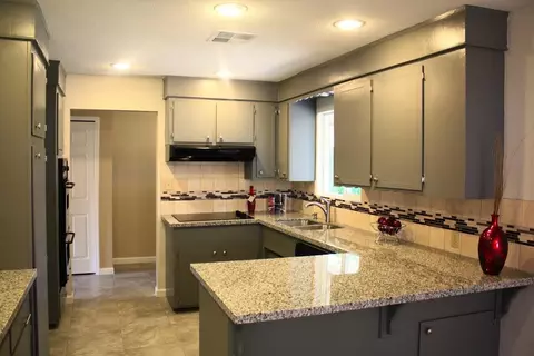2253 Wilson Ave, Redding, CA 96002 photo 2
