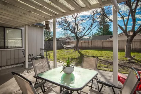1875 Bembow Dr, Redding, CA 96002 photo 15