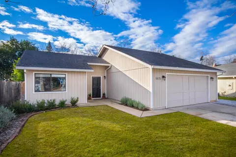 1875 Bembow Dr, Redding, CA 96002 photo 1