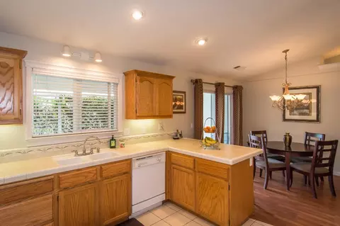 3992 Meadow Oak Way, Redding, CA 96002 photo 15