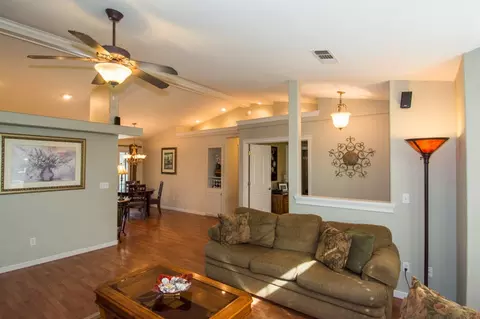 3992 Meadow Oak Way, Redding, CA 96002 photo 11