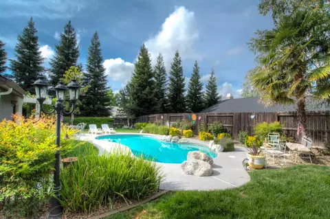 3992 Meadow Oak Way, Redding, CA 96002 photo 30