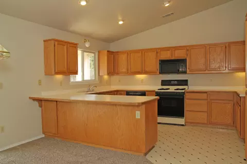 3263 Forest Homes Dr, Redding, CA 96002 photo 6