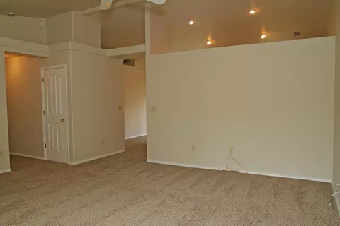 3263 Forest Homes Dr, Redding, CA 96002 photo 5