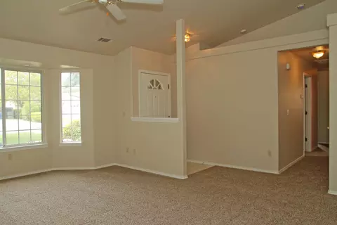 3263 Forest Homes Dr, Redding, CA 96002 photo 3