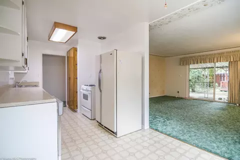 2436 Waldon St, Redding, CA 96001 photo 16