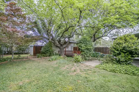 2436 Waldon St, Redding, CA 96001 photo 10
