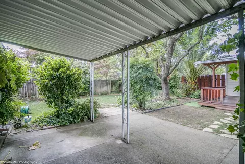 2436 Waldon St, Redding, CA 96001 photo 11