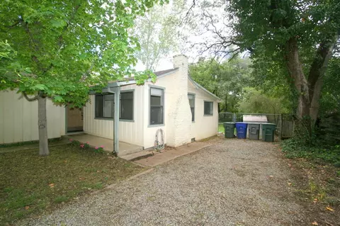 5781 Live Oak Ln, Redding, CA 96001 photo 19