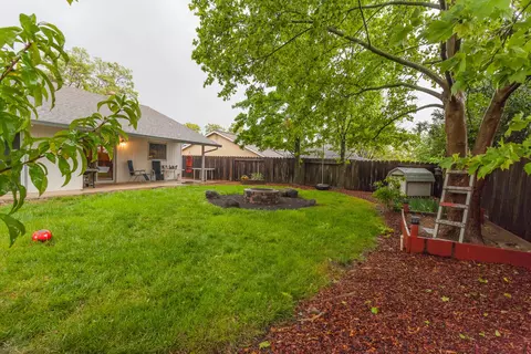1456 Hominy, Redding, CA 96003 photo 31