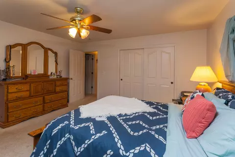 1456 Hominy, Redding, CA 96003 photo 24