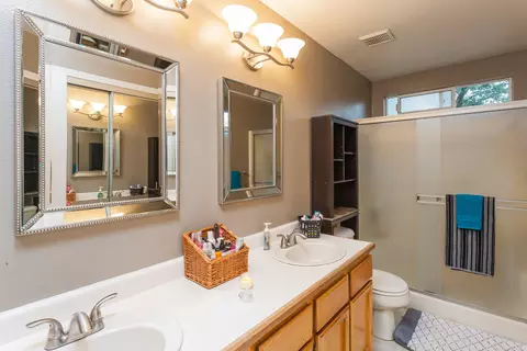 1456 Hominy, Redding, CA 96003 photo 26