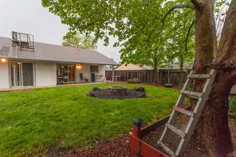 1456 Hominy, Redding, CA 96003 photo 30