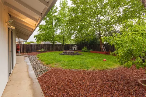 1456 Hominy, Redding, CA 96003 photo 28