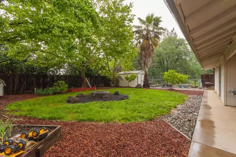 1456 Hominy, Redding, CA 96003 photo 33