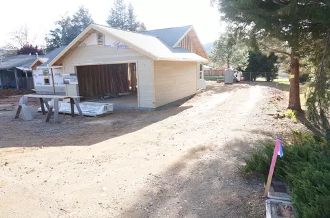 81 Bennett Rd, Weaverville, CA 96093 photo 5