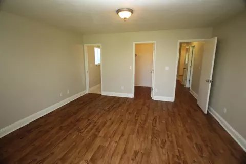 1098 Camelot Ct, Redding, CA 96003 photo 19