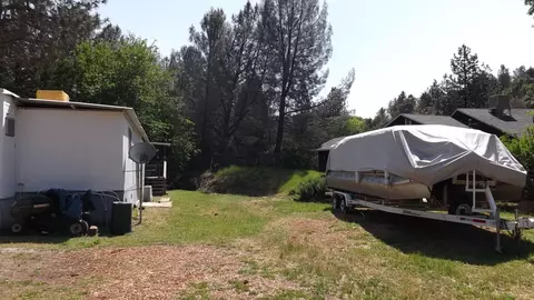 14805 Lamoine Dr, Redding, CA 96003 photo 17
