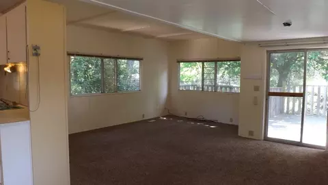 14805 Lamoine Dr, Redding, CA 96003 photo 7