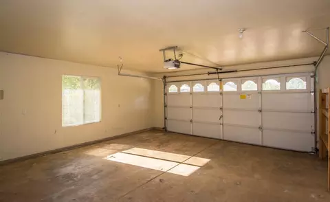 2437 Maywood, Redding, CA 96003 photo 34