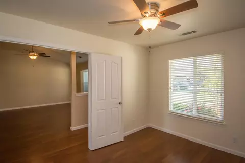 2437 Maywood, Redding, CA 96003 photo 16