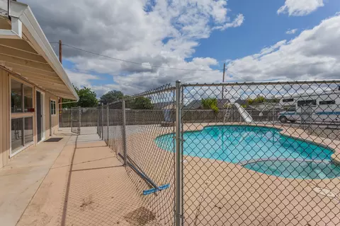 2815 Girvan Rd, Redding, CA 96001 photo 28
