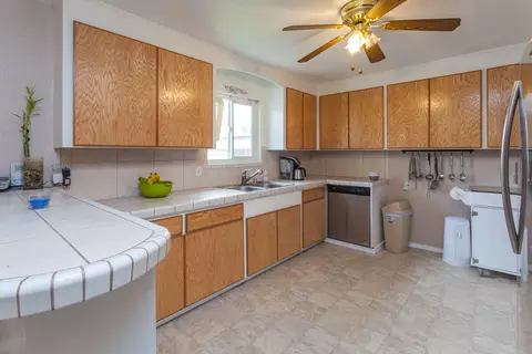 2815 Girvan Rd, Redding, CA 96001 photo 10