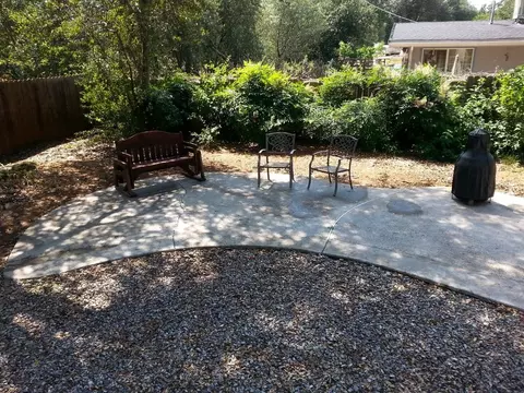 1099 Harpole Rd, Redding, CA 96002 photo 14