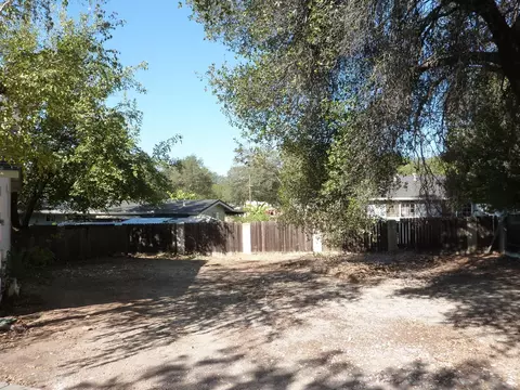 1099 Harpole Rd, Redding, CA 96002 photo 23