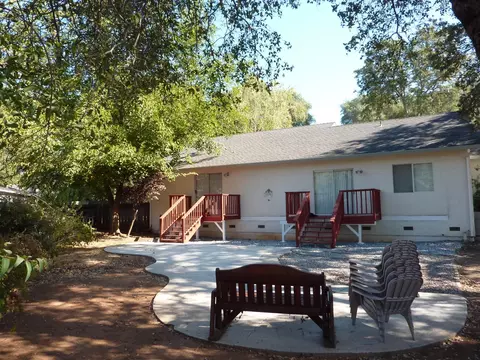 1099 Harpole Rd, Redding, CA 96002 photo 18