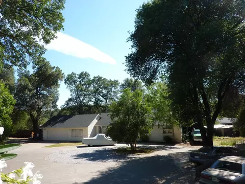1099 Harpole Rd, Redding, CA 96002 photo 1