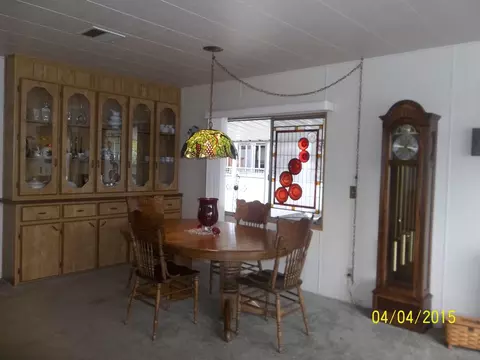 421 Brushwood Dr, Redding, CA 96003 photo 3