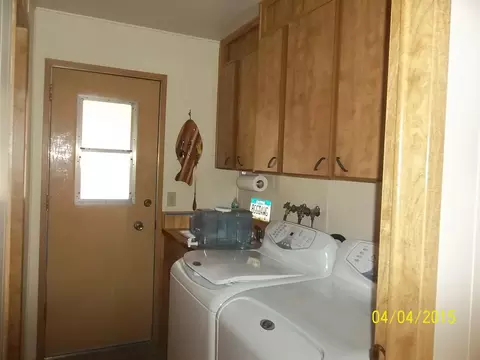 421 Brushwood Dr, Redding, CA 96003 photo 10