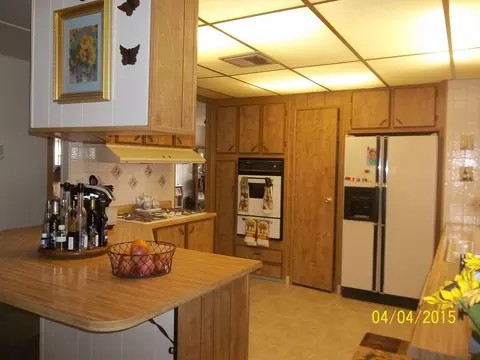 421 Brushwood Dr, Redding, CA 96003 photo 5