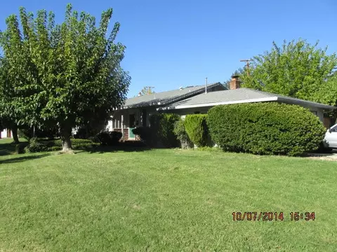 6561 Kimberly Dr, Redding, CA 96001 photo 3