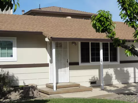 2500 Starlight Blvd, Redding, CA 96001 photo 3