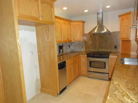 2500 Starlight Blvd, Redding, CA 96001 photo 8