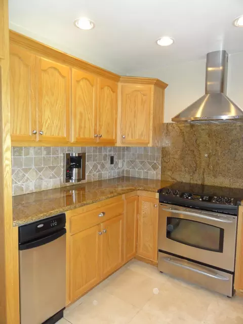 2500 Starlight Blvd, Redding, CA 96001 photo 11