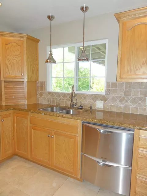 2500 Starlight Blvd, Redding, CA 96001 photo 10