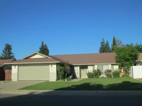 1792 Sterling Dr, Redding, CA 96003 photo 1