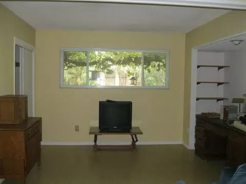 670 Woodacre Dr, Redding, CA 96002 photo 9