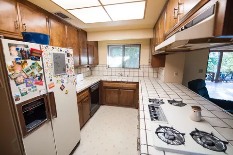 3131 Panorama Dr, Redding, CA 96003 photo 7