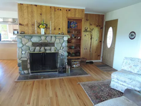 27723 Raspberry Ln, Oak Run, CA 96069 photo 3