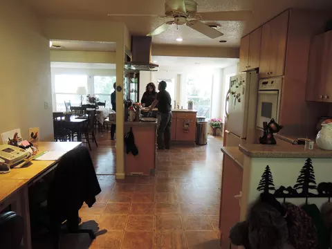 27723 Raspberry Ln, Oak Run, CA 96069 photo 12