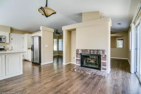 1073 Grouse Dr, Redding, CA 96003 photo 7