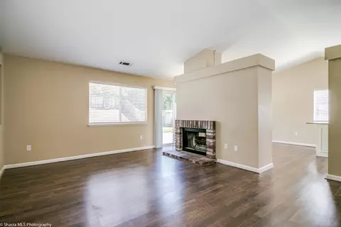 1073 Grouse Dr, Redding, CA 96003 photo 3