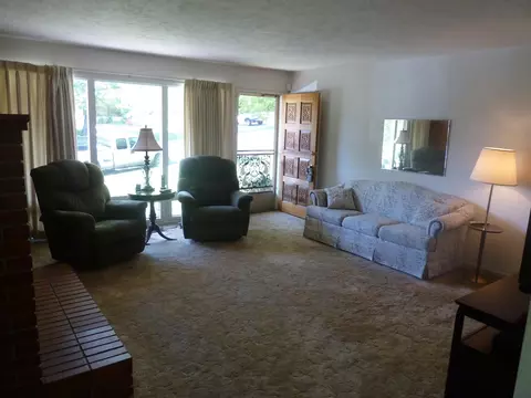 2930 Pioneer Dr, Redding, CA 96001 photo 5