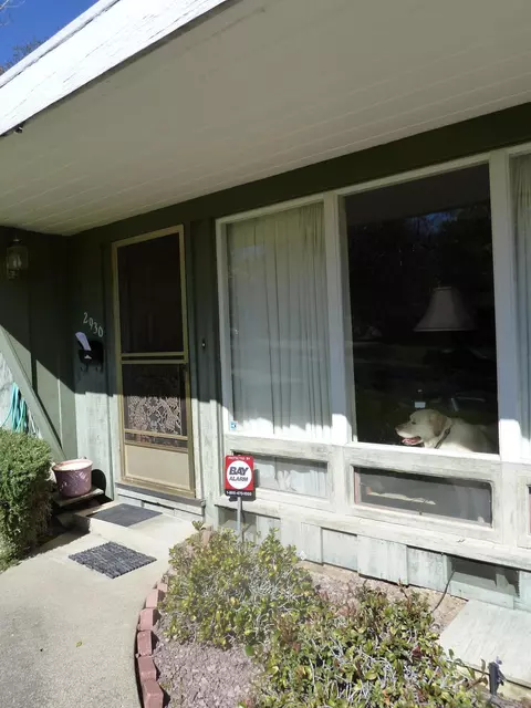 2930 Pioneer Dr, Redding, CA 96001 photo 4