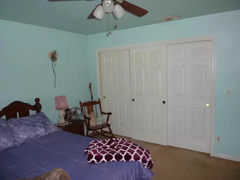 5797 Avery, Redding, CA 96003 photo 10